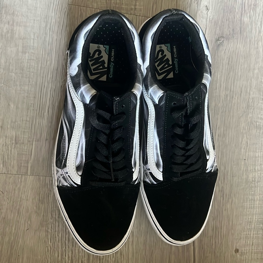 Vans, Men’s, Size 11, never worn.